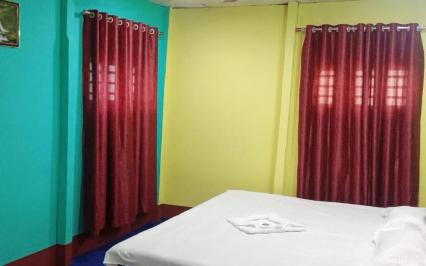 Leo Jungle Retreat By Stayapart , Jaldapara Madari Hat Extérieur photo