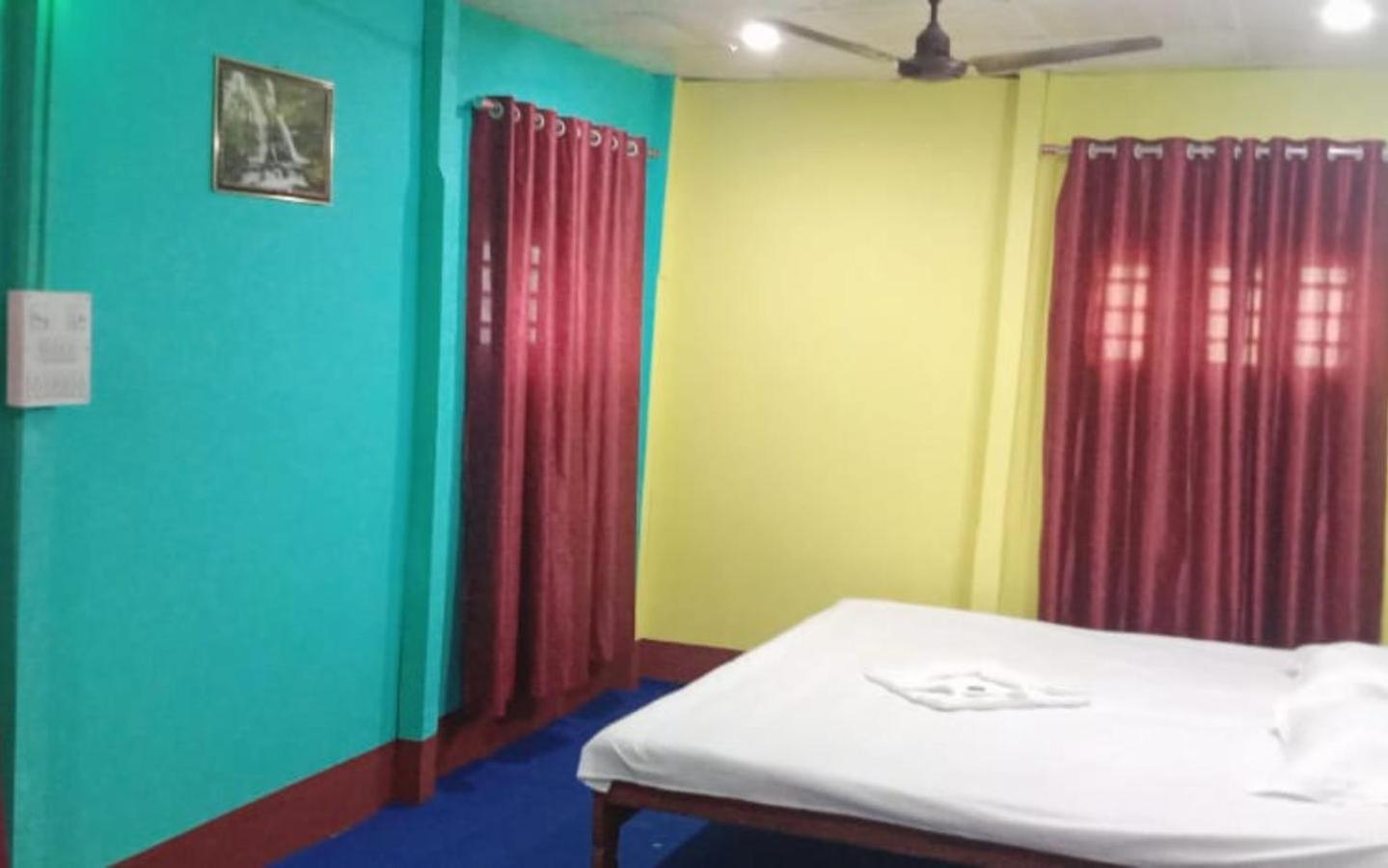 Leo Jungle Retreat By Stayapart , Jaldapara Madari Hat Extérieur photo