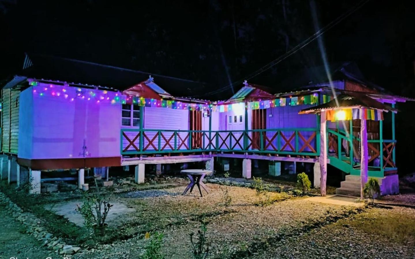 Leo Jungle Retreat By Stayapart , Jaldapara Madari Hat Extérieur photo