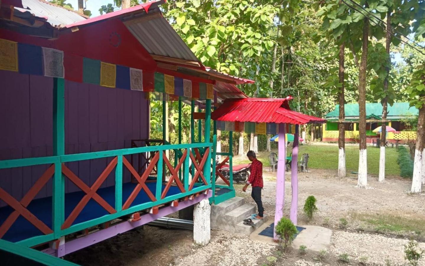 Leo Jungle Retreat By Stayapart , Jaldapara Madari Hat Extérieur photo